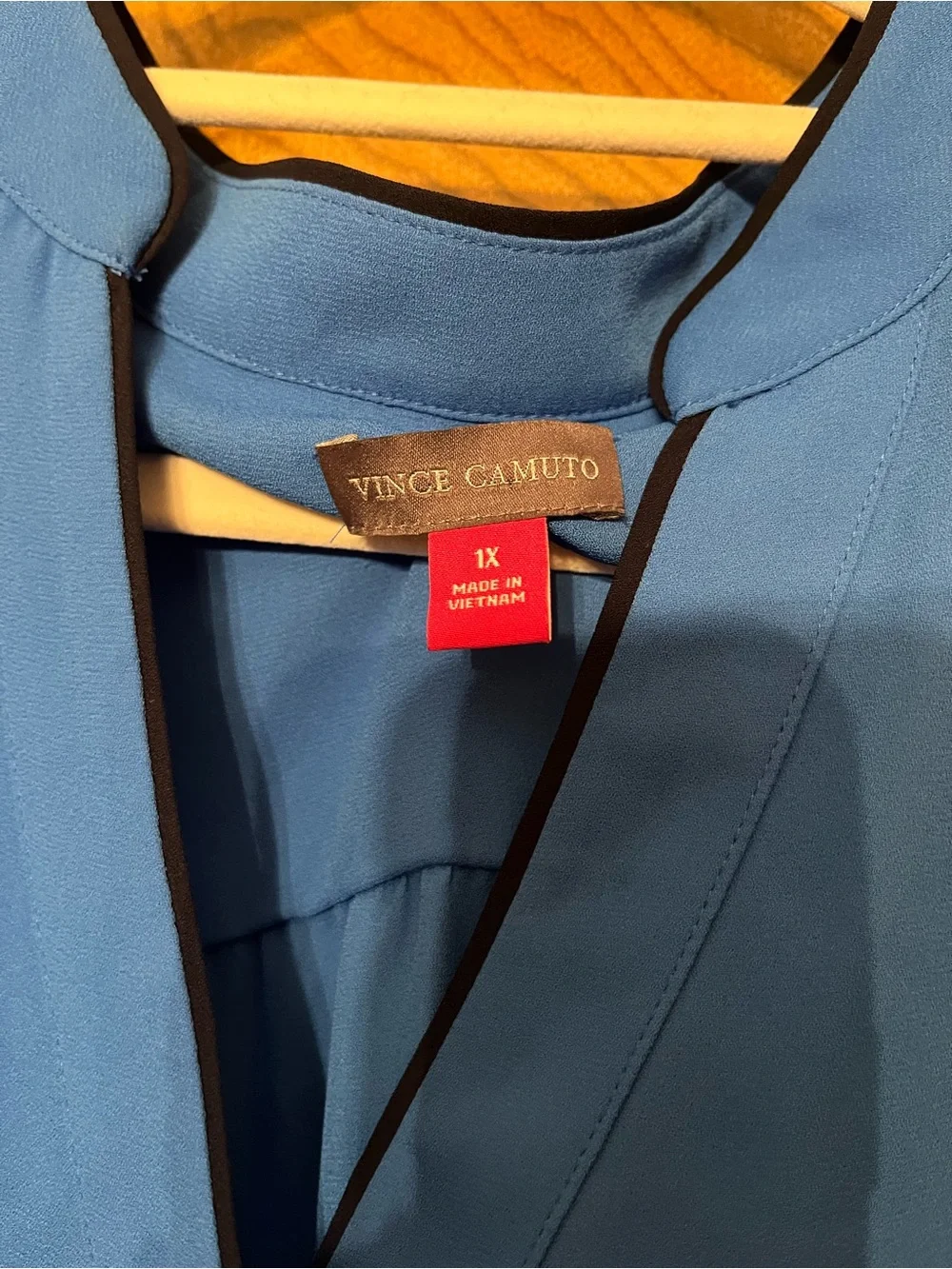 Vince Camuto 1x vince